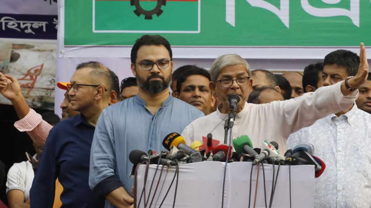 আজ শুধু সমুদ্রে নয়, রাজনীতিতেও ঝড় উঠেছে : মির্জা ফখরুল