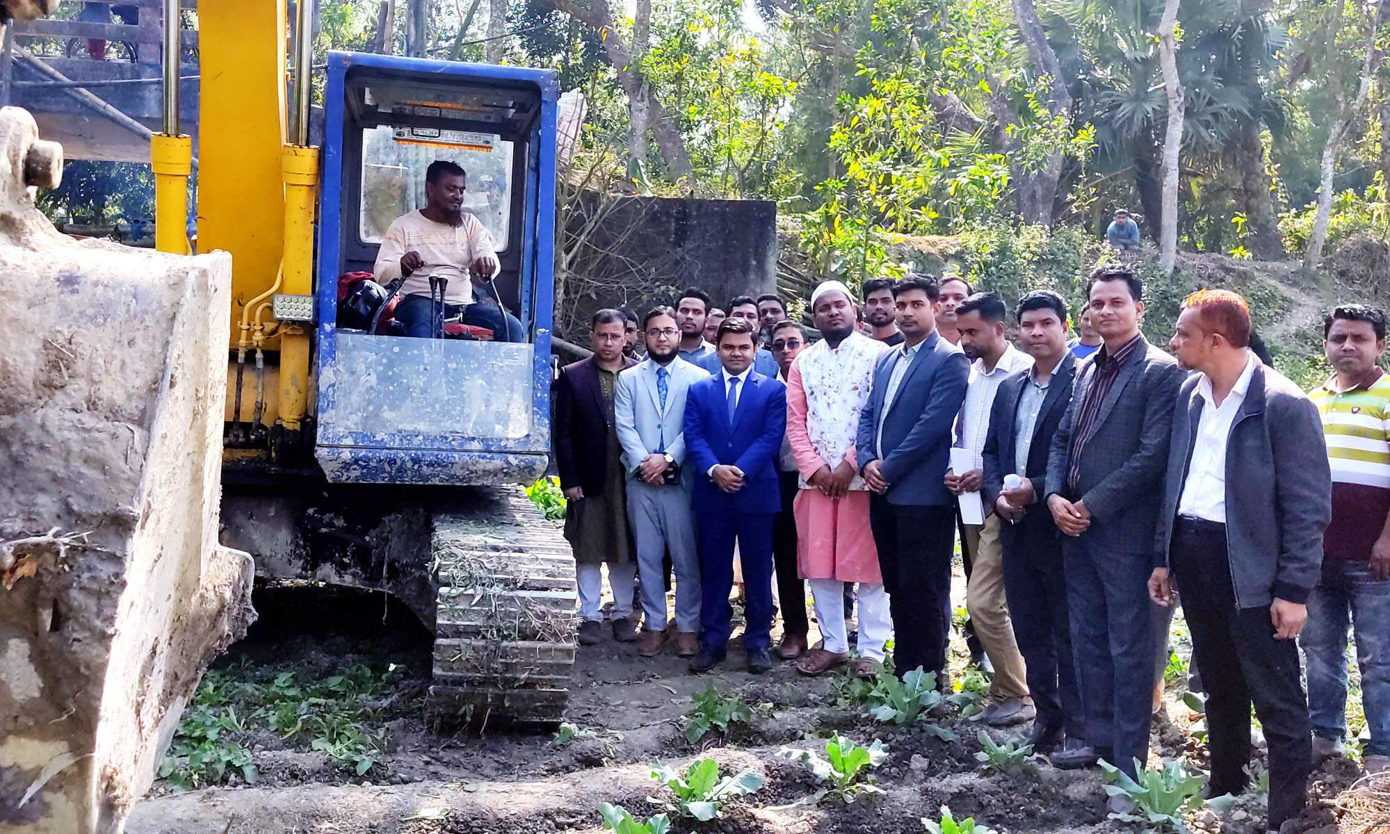 কচুয়ায় মনসামুড়া সুন্দরী খাল পুনঃখনন কাজের শুভ উদ্বোধন