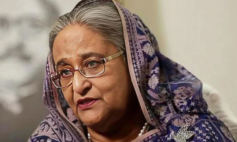 শেখ হাসিনার হলফনামায় গরমিল : ব্যবস্থা নিতে নির্বাচন কমিশনকে দুদকের চিঠি