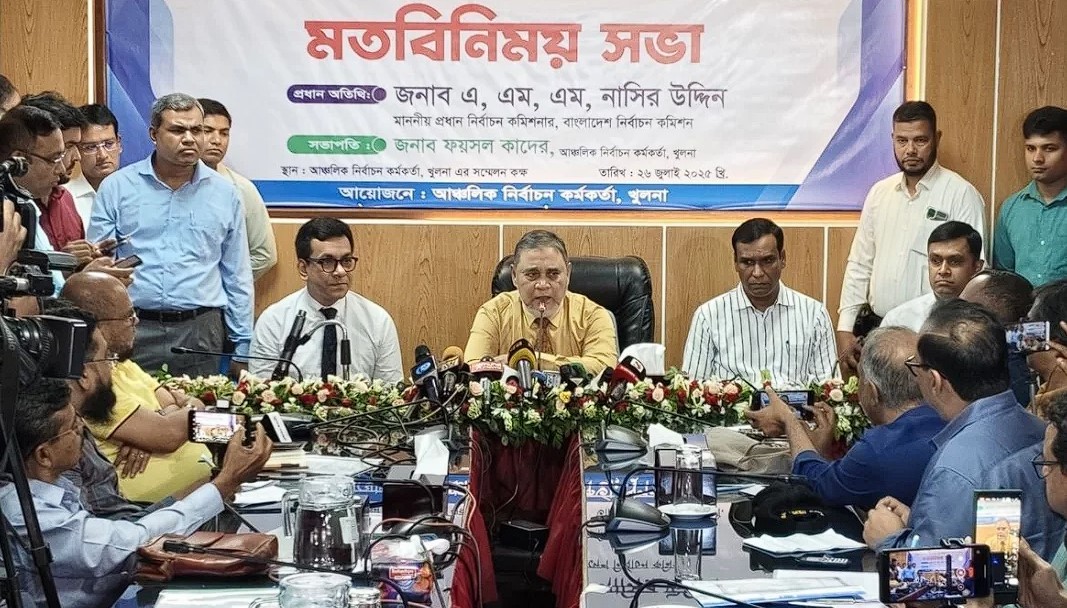 নারী ভোটারদের অংশগ্রহণ নিশ্চিত করাটাও বড় চ্যালেঞ্জ হিসেবে দেখছে কমিশন: সিইসি