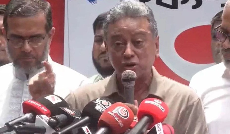 নিরপেক্ষ নির্বাচনের মাধ্যমে গণতান্ত্রিক শাসনব্যবস্থা ফিরিয়ে আনতে চাই: খসরু