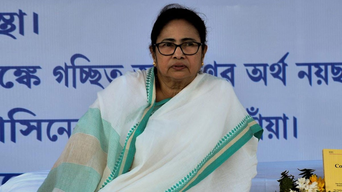 ডিপ্লোমা ডাক্তার: মমতার প্রস্তাব নাকচ করলেন বিশেষজ্ঞরা