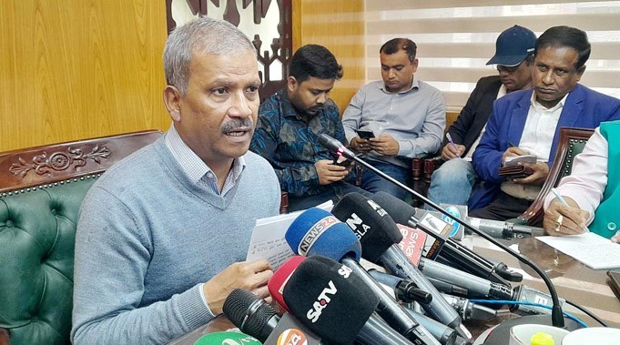 অক্টোবরে হাসিনাসহ পুলিশের শীর্ষ কর্মকর্তাদের বিচারের রায়: উপদেষ্টা