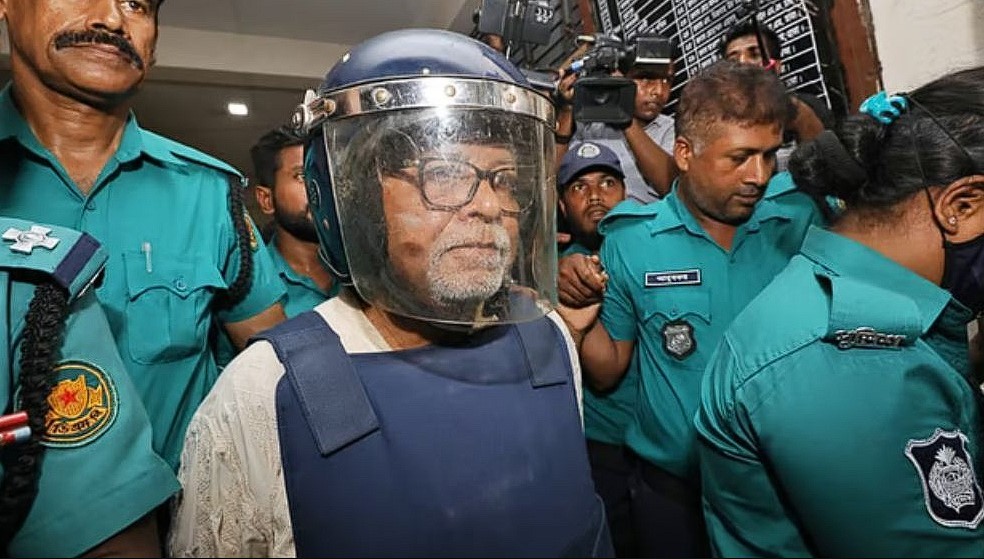 আবারও রিমান্ডে সাবেক সিইসি নূরুল হুদা