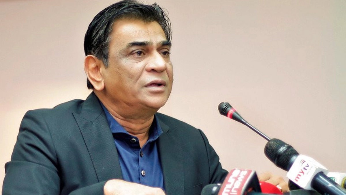দুদককে হাইকোর্টের নির্দেশনা, কপির অপেক্ষায় বাফুফে