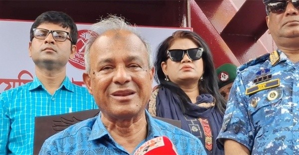 অবৈধ ভারতীয়দের নিয়ম মেনে ফেরত পাঠাবে বাংলাদেশ: উপদেষ্টা