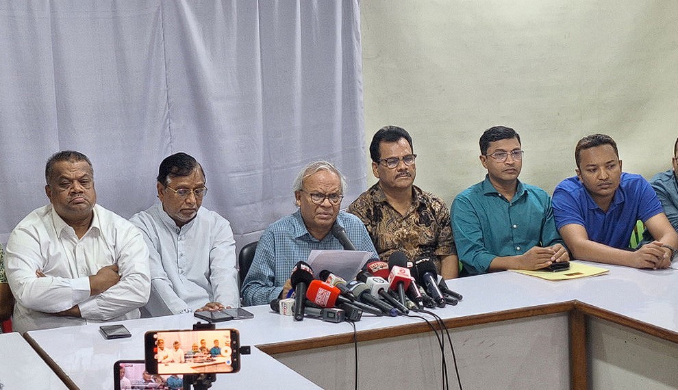 দখলদার-চাঁদাবাজদের স্থান বিএনপিতে হবে না: রিজভী