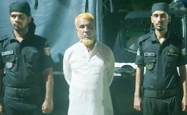কুলাউড়ায় জঙ্গি আস্তানা সন্দেহে অভিযান, আটক ১০