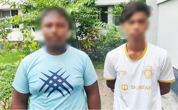 রাজের মাথায় সেলাই,হাসপাতালে ভর্তি পরীমণি