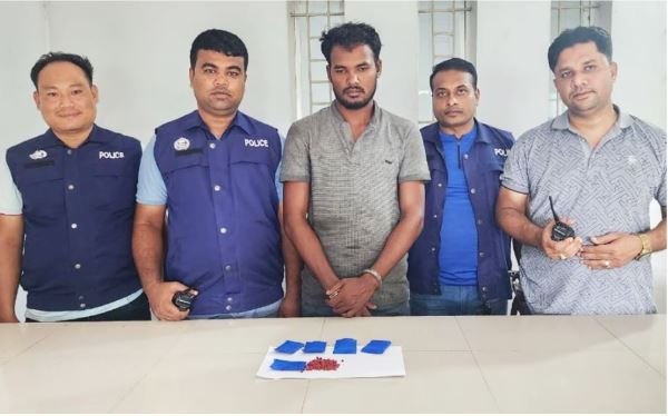 কুমিল্লায় ১০০০ পিস ইয়াবা ট্যাবলেটসহ আটক ১
